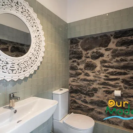 Tranquil Villa Close To Facilities - Naturescape Βίλα