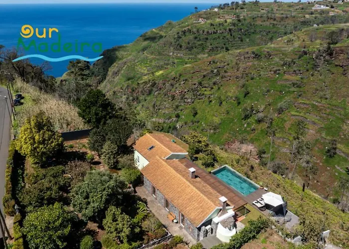 Villa Tranquil Close To Facilities - Naturescape *