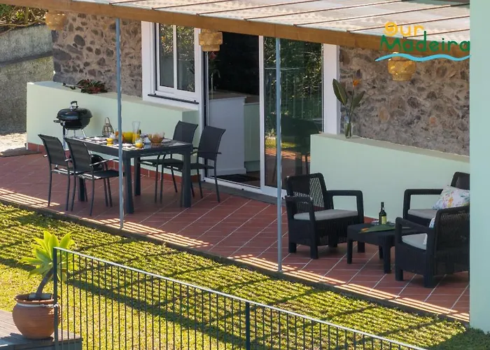 Tranquil Close To Facilities - Naturescape Villa Prazeres