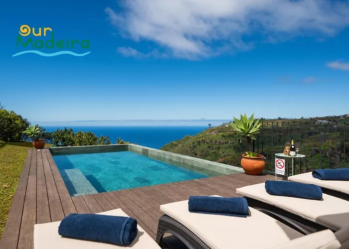 Villa Tranquil Close To Facilities - Naturescape