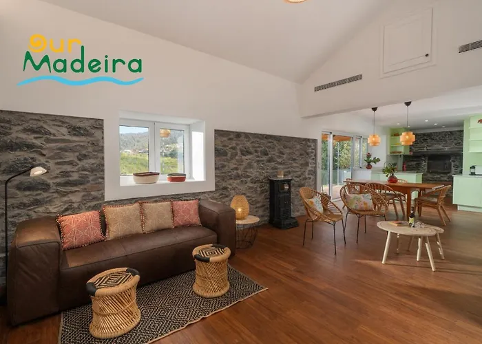 Villa Tranquil Close To Facilities - Naturescape *